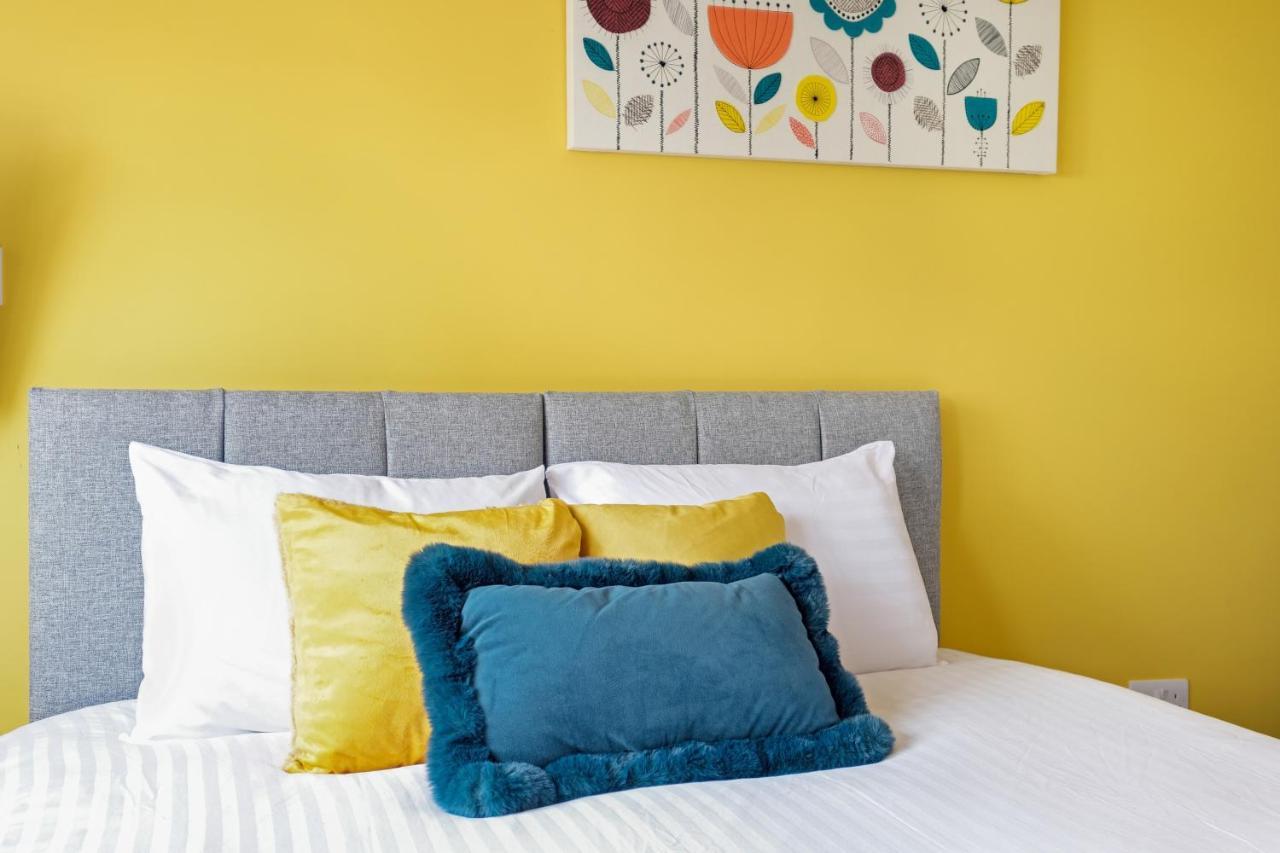 Fernbank Studios Sudbury Hill Harrow Self-Contained Studios With En-Suite Wembley Exterior photo